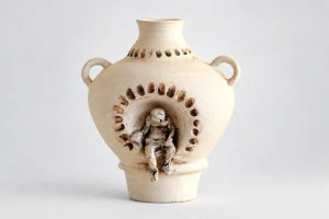 vase sculpture