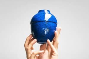 Vase Donguri bleu de bleu — Bol de Cécile Charroy