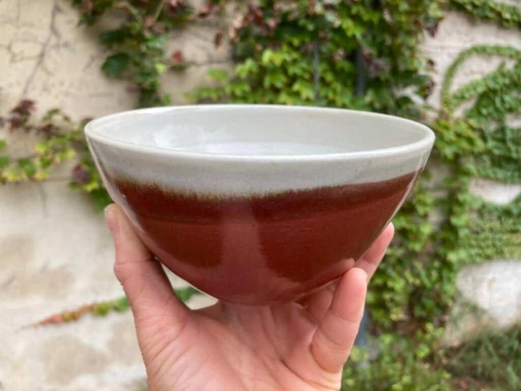 Grand Bol Rouge 15 cm — œuvre en céramique de Hannah ANDRE