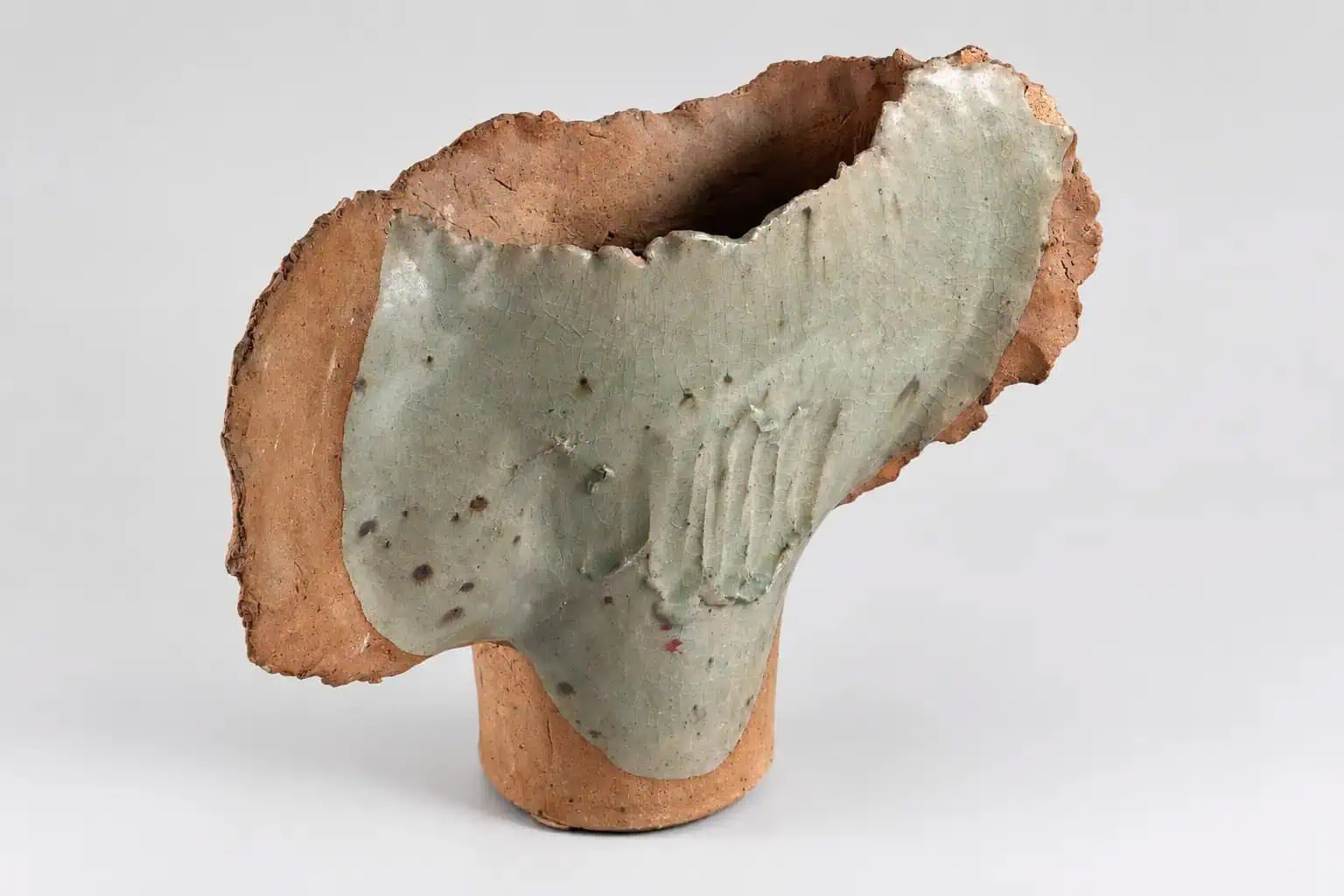 Vase en grès de La Borne, tourné et cuit au bois par Frédéric Laubie